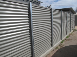 Забор из профнастила