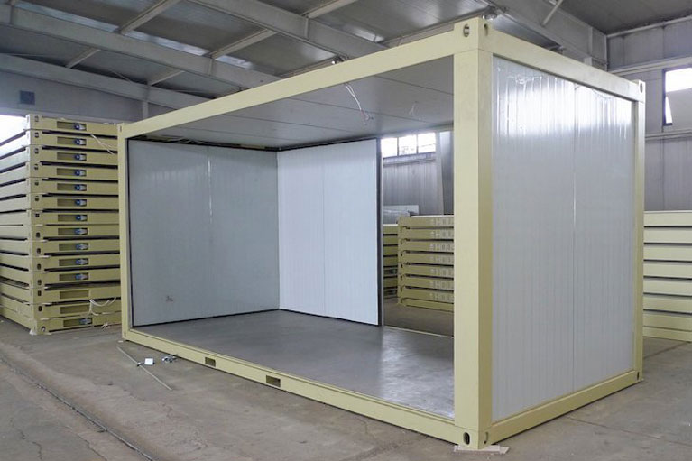 Монтаж стеновых сэндвич-панелей